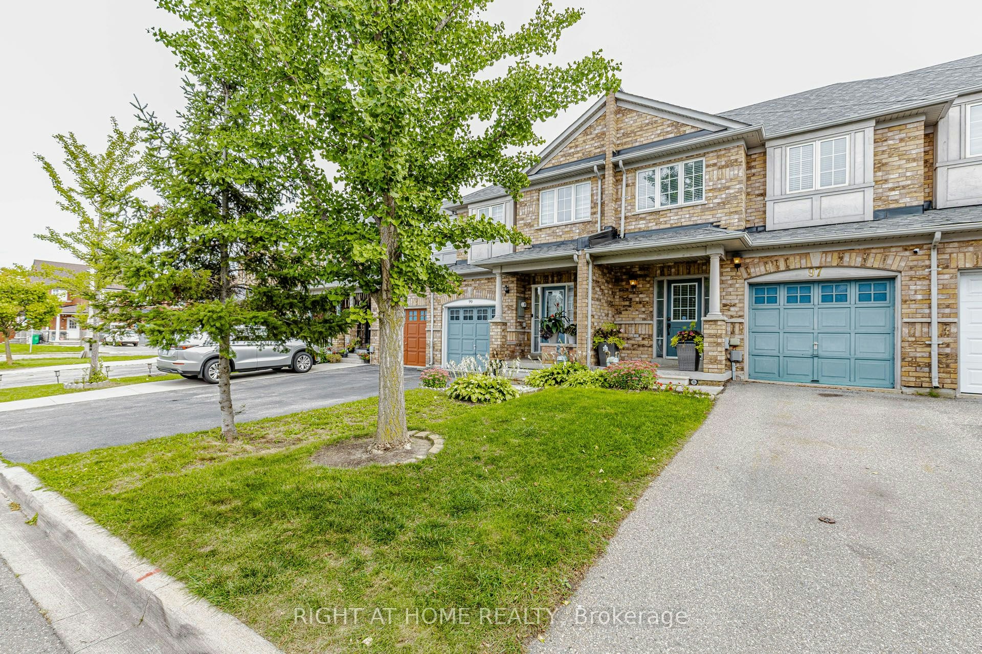 97 Timbertop Crescent, Brampton, ON, L6R 3H9