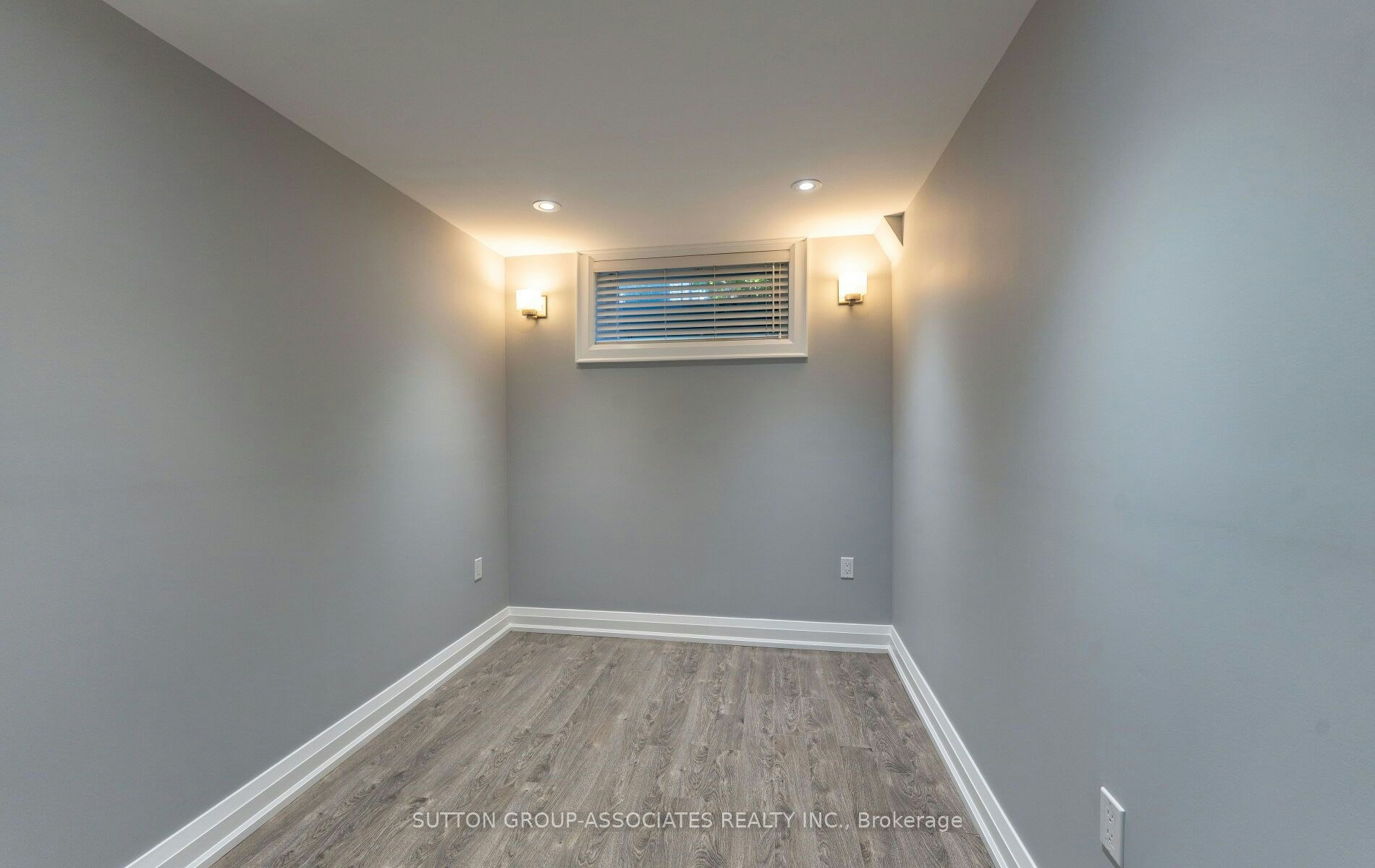 Lower-358 Concord Avenue, Toronto, ON, M6H 2P8 - 10