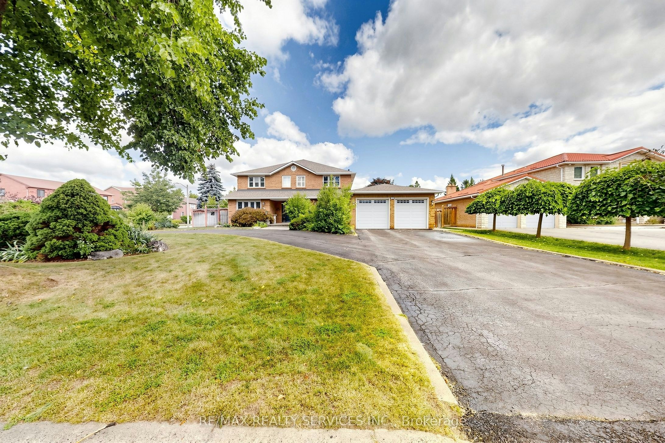 35 Linden Crescent - 2