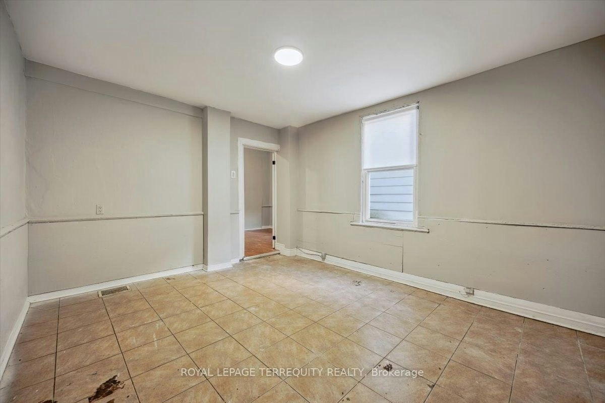 1-164 Main Street N, Brampton, ON, L6V 1N9 - 6