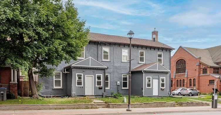 1-164 Main Street N, Brampton, ON, L6V 1N9 - 2