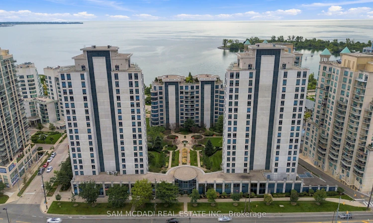 103-2087 Lake Shore Boulevard W