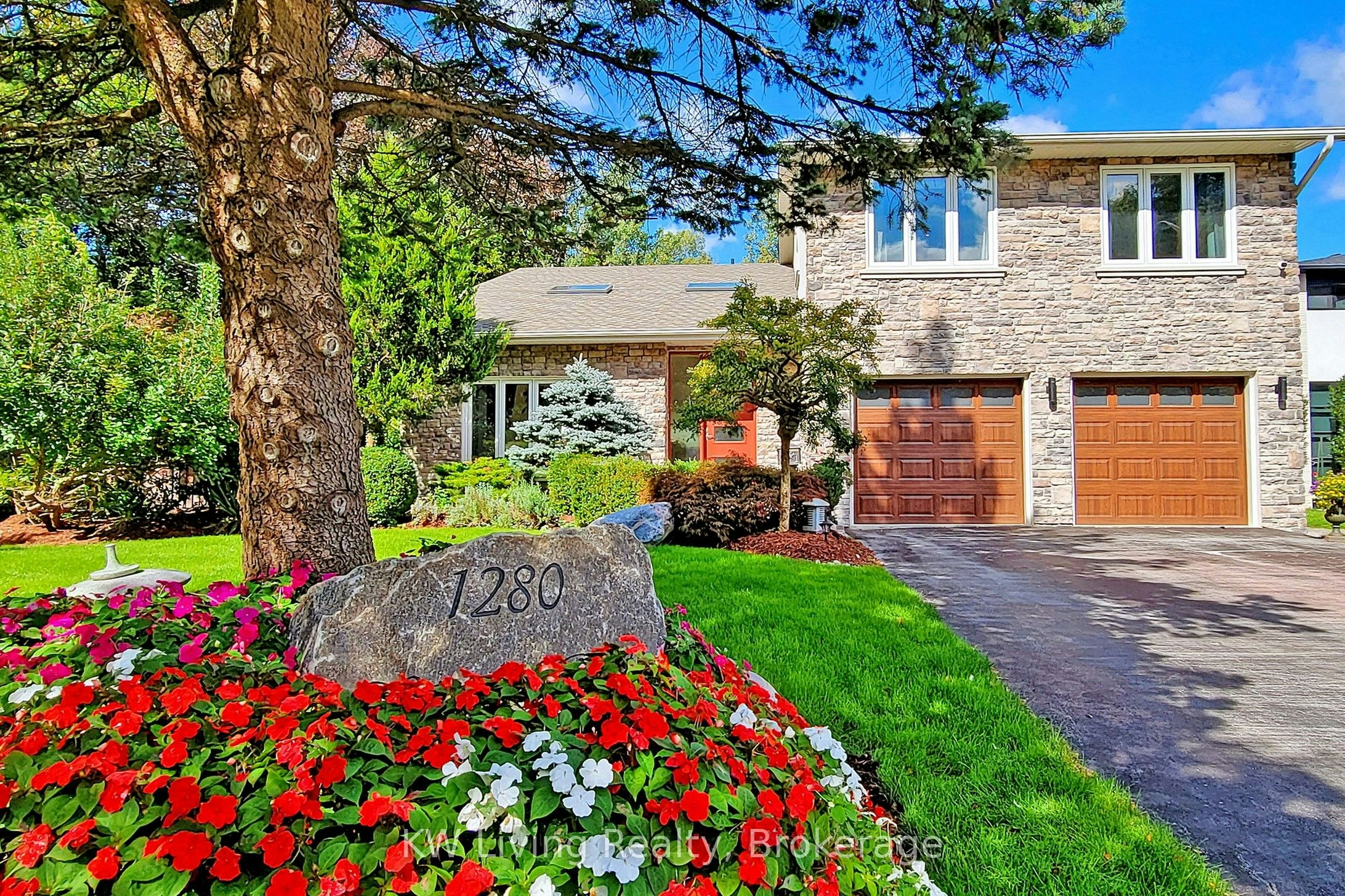 1280 Watersedge Road, Mississauga, ON, L5J 1A1