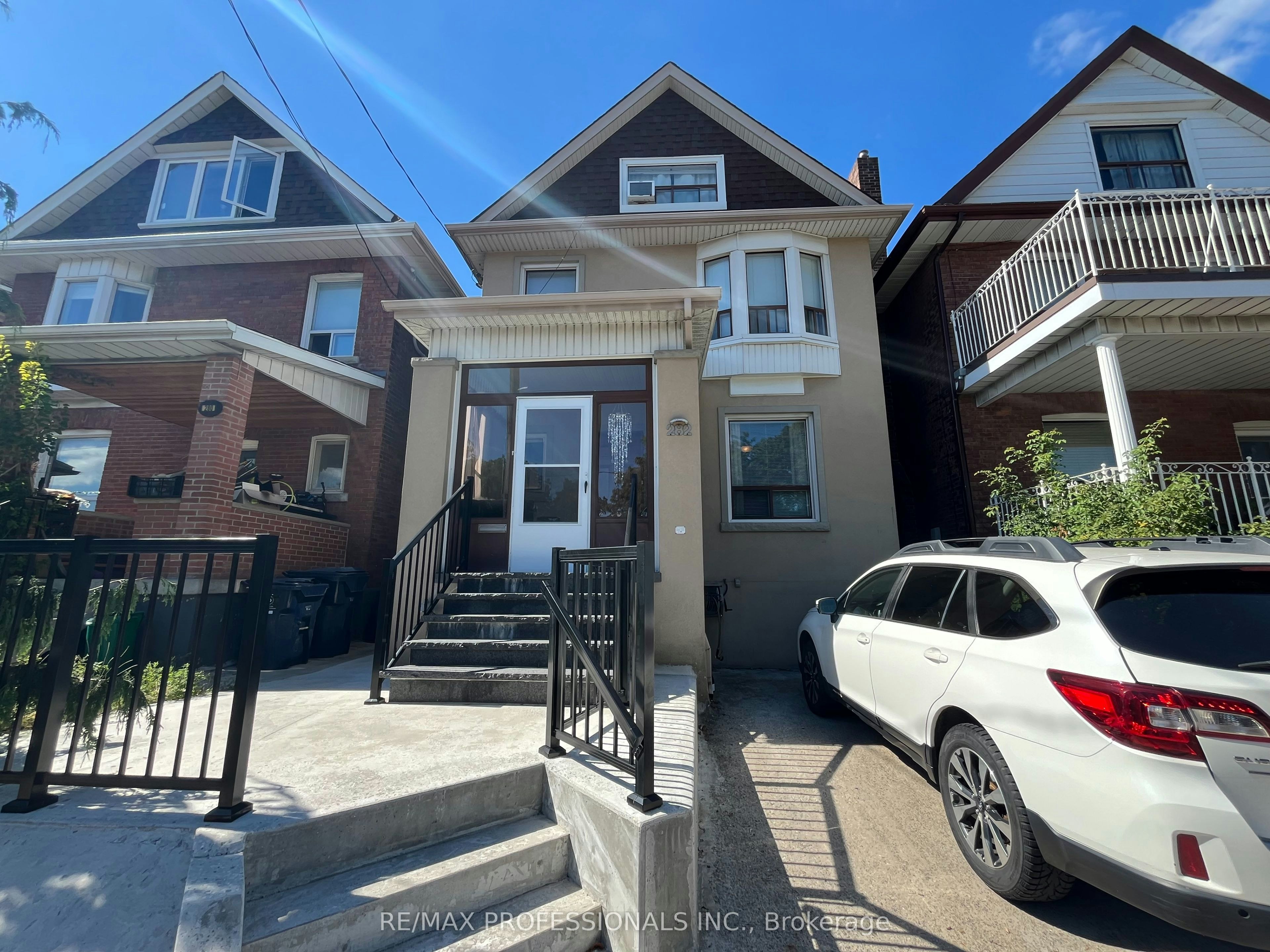 Main-282 Keele Street, Toronto, ON, M6P 2K4 - 9