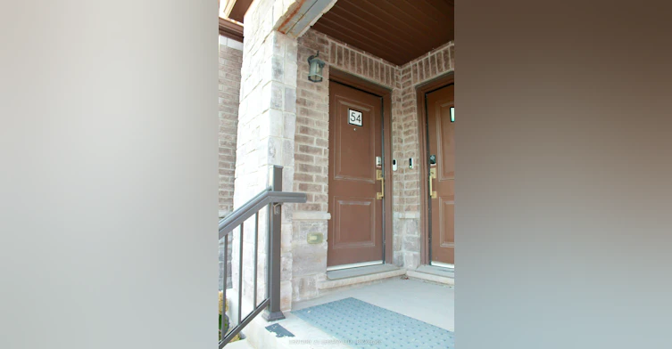 54-445 Ontario Street E, Milton, ON, L9T 9K3 - 2