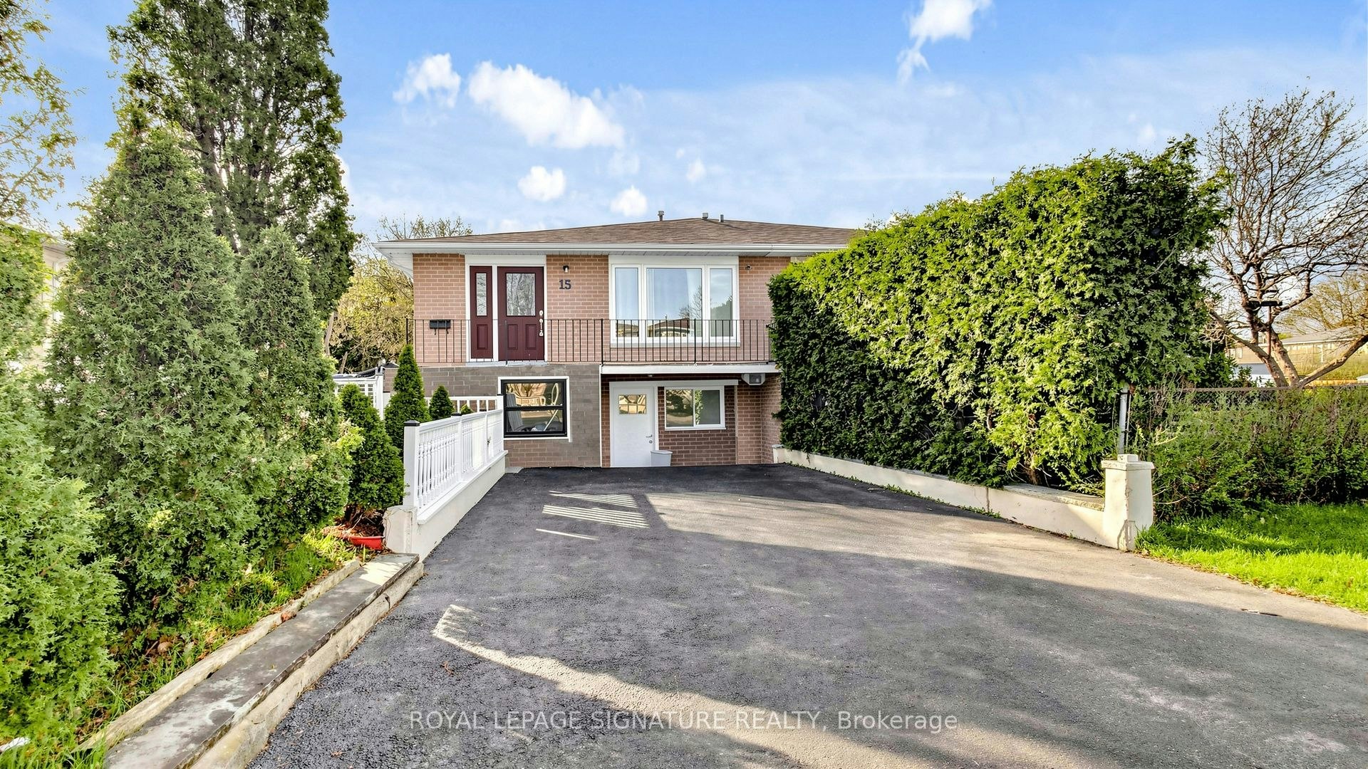 15 Gainsborough Road, Brampton, ON, L6S 1X2