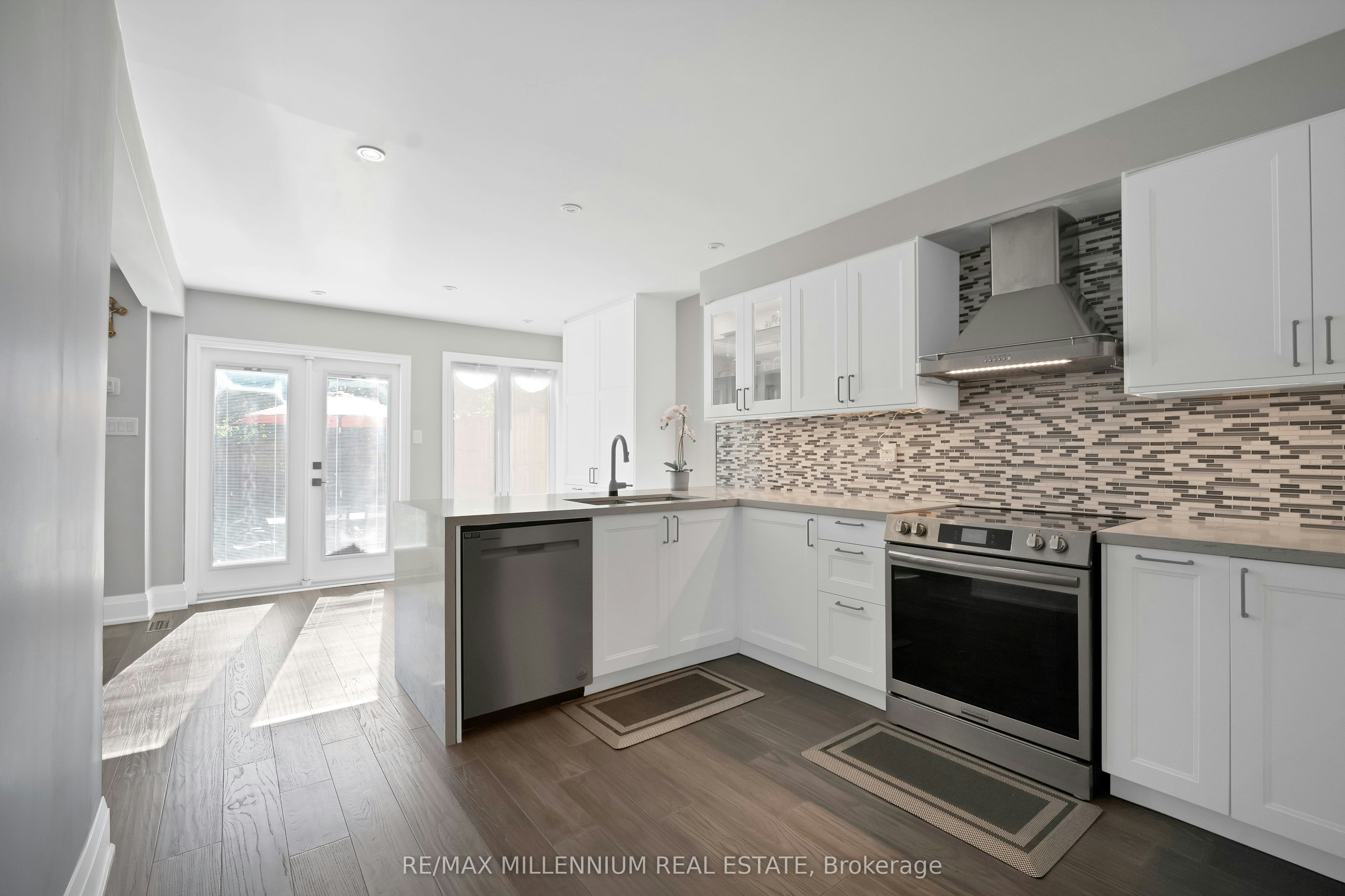 4165 Credit Point Drive, Mississauga, ON, L5M 3K3 - 16