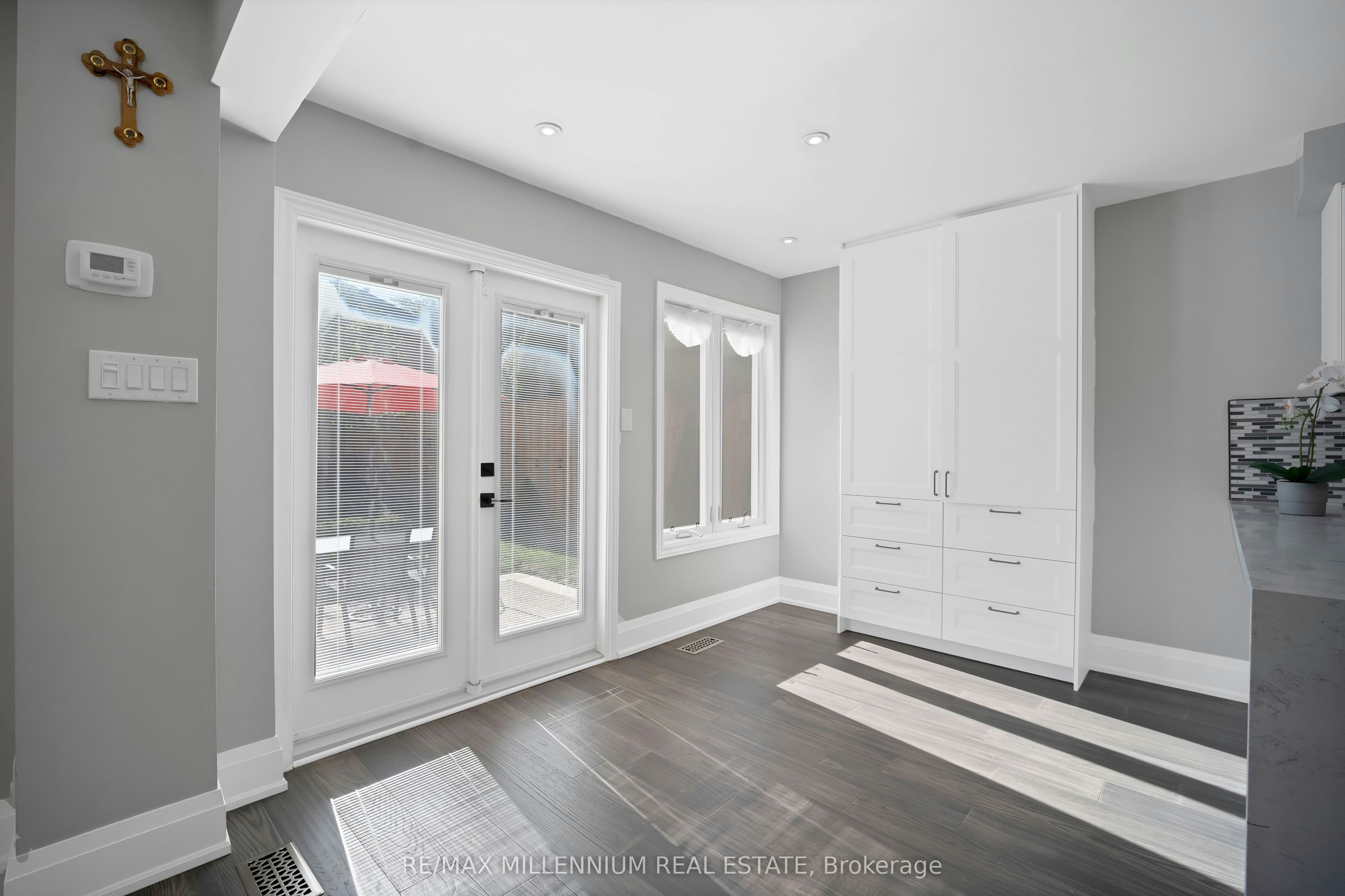 4165 Credit Point Drive, Mississauga, ON, L5M 3K3 - 17