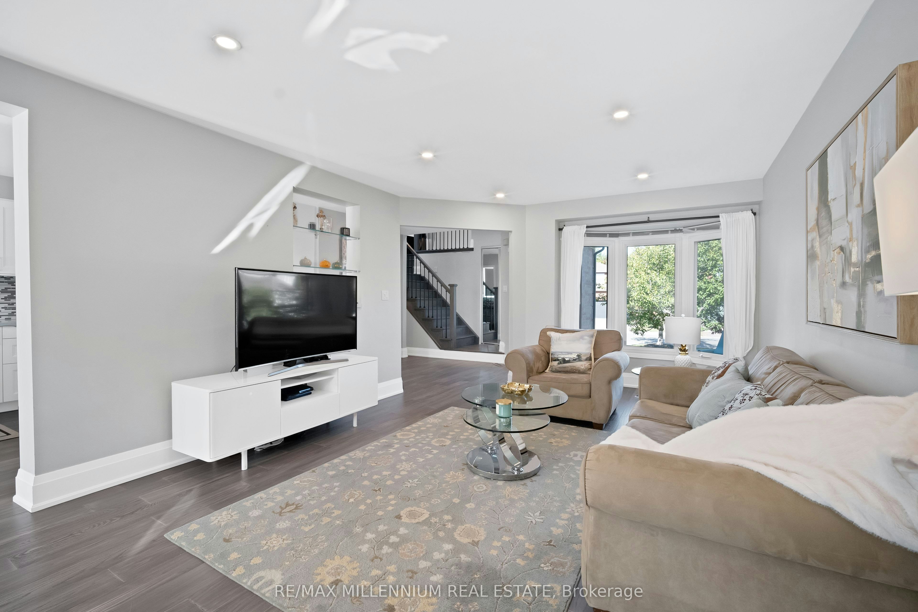 4165 Credit Point Drive, Mississauga, ON, L5M 3K3 - 9