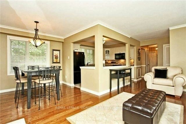 1207 Wood Place, Oakville, ON, L6L 2R4 - 4
