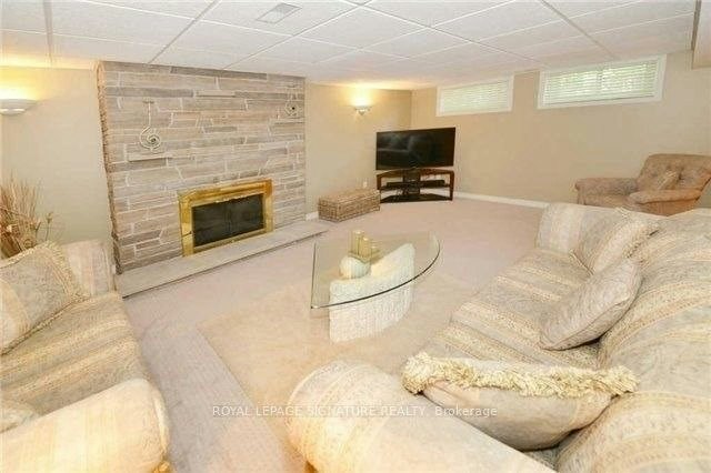 1207 Wood Place, Oakville, ON, L6L 2R4 - 6