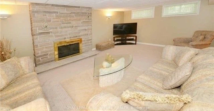1207 Wood Place, Oakville, ON, L6L 2R4 - 6
