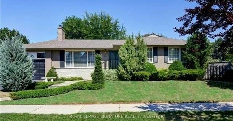 1207 Wood Place, Oakville, ON, L6L 2R4