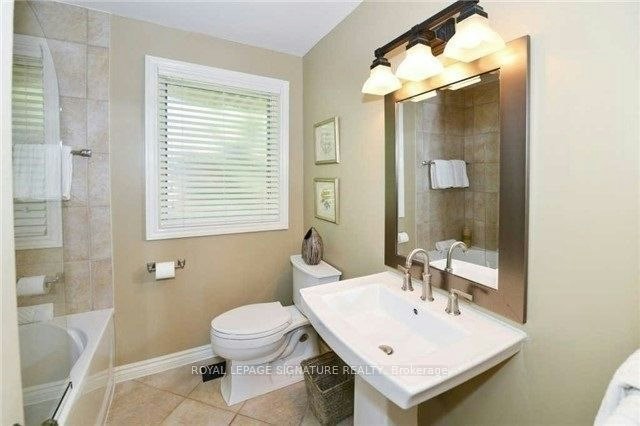 1207 Wood Place, Oakville, ON, L6L 2R4 - 8
