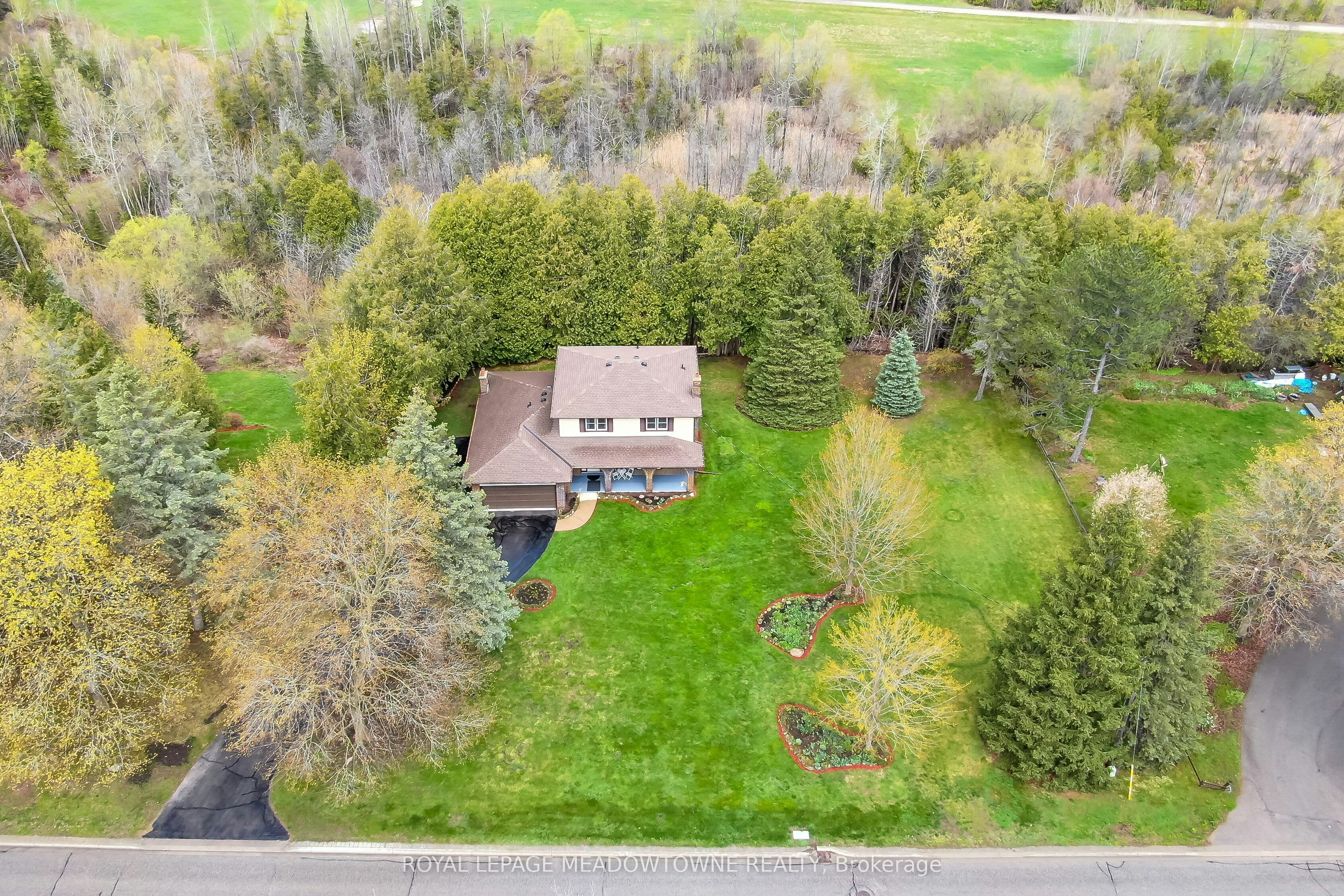 39 Wildwood Road, Halton Hills, ON, L7G 2W8