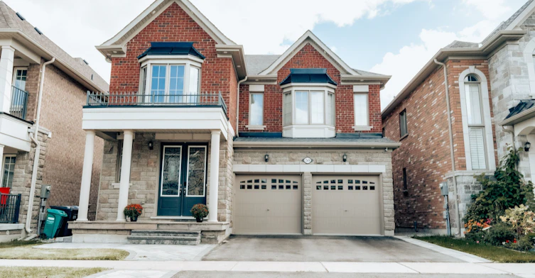 50 Kempsford Crescent, Brampton, ON, L7A 4M5