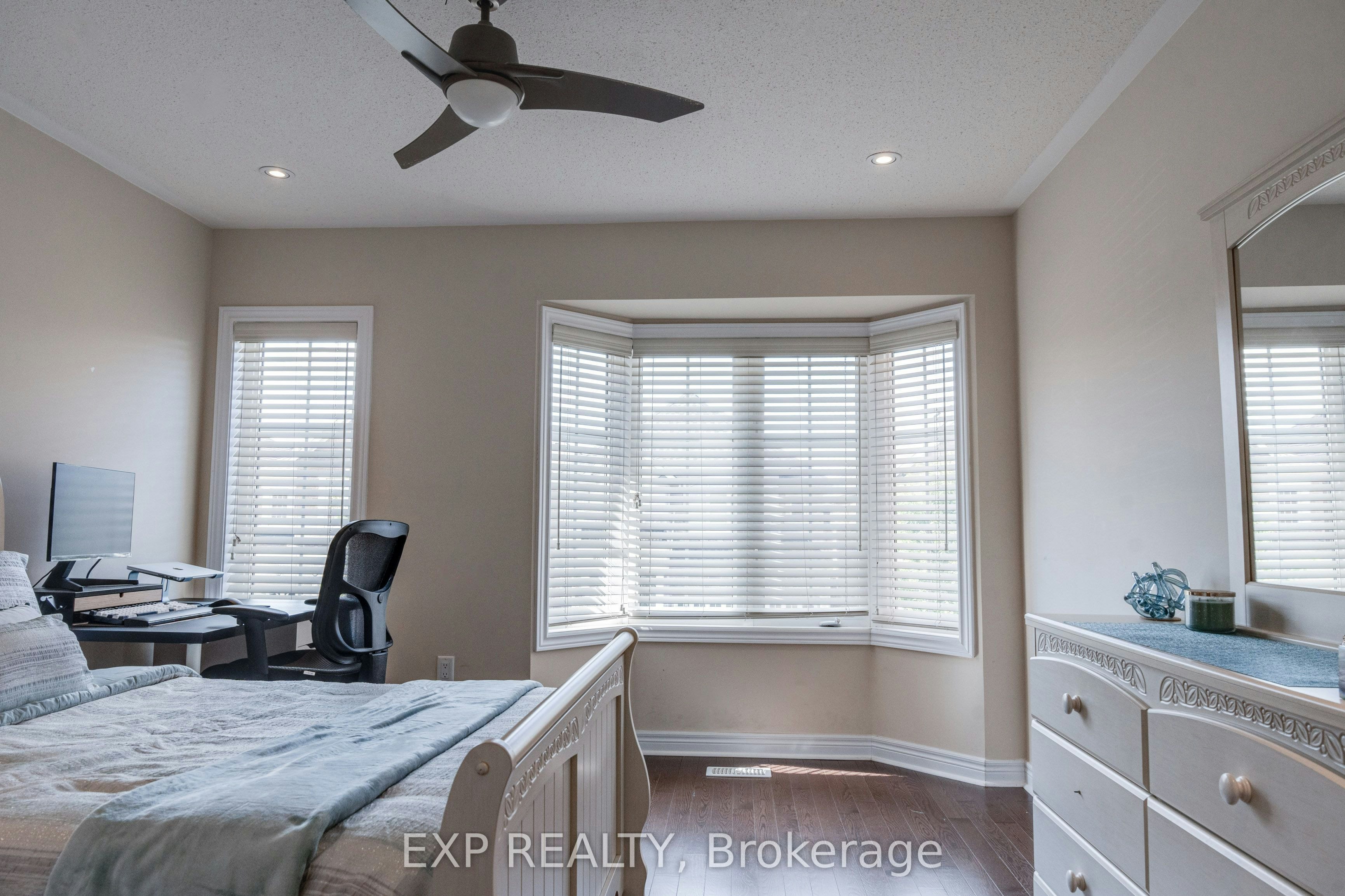 50 Kempsford Crescent, Brampton, ON, L7A 4M5 - 11