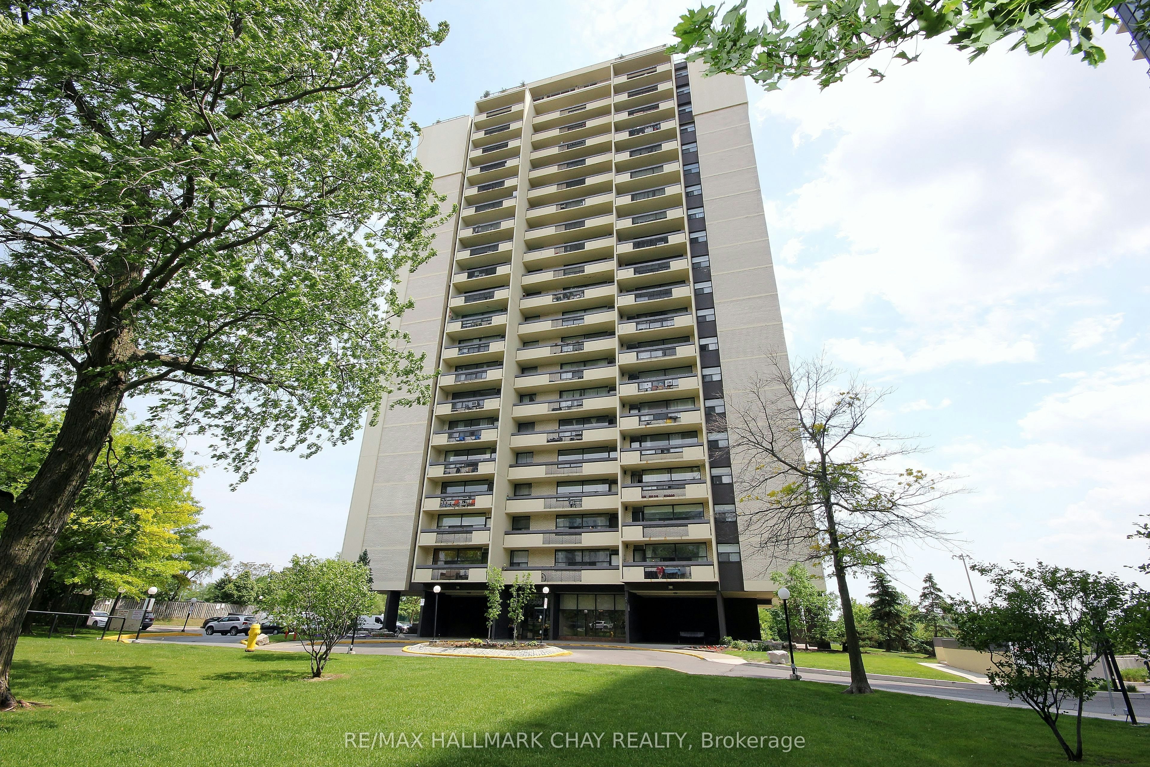 1707-1455 Lawrence Avenue W, Toronto, ON, M6L 1B1