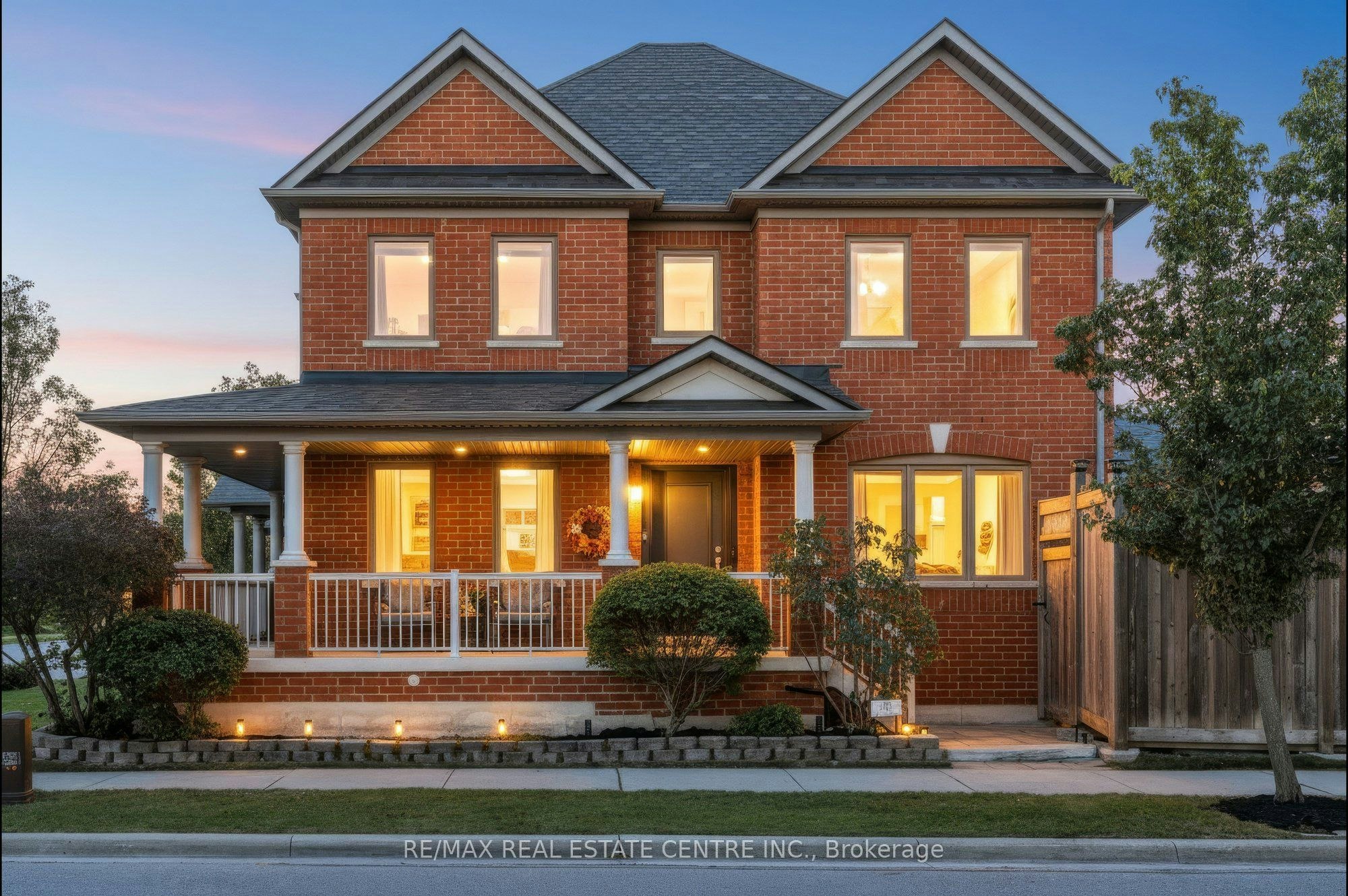 118 Lavery Heights, Milton, ON, L9T 0V4