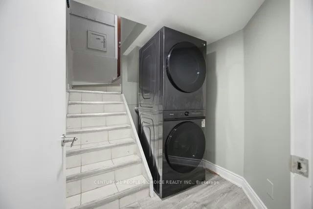 -Lower-249 Burnhamthorpe Road, Toronto, ON, M9B 1Z6 - 14