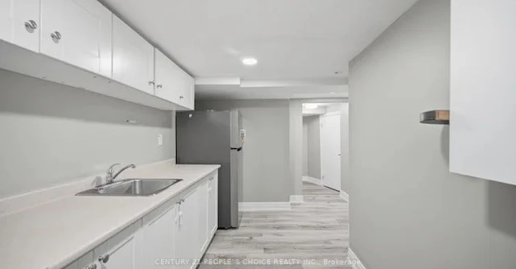 -Lower-249 Burnhamthorpe Road, Toronto, ON, M9B 1Z6 - 9