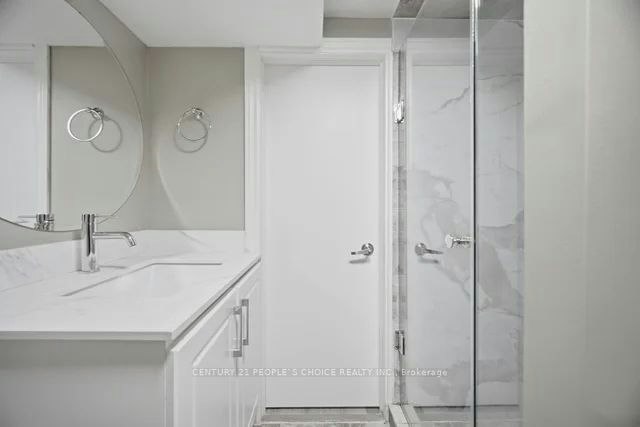 -Lower-249 Burnhamthorpe Road, Toronto, ON, M9B 1Z6 - 13