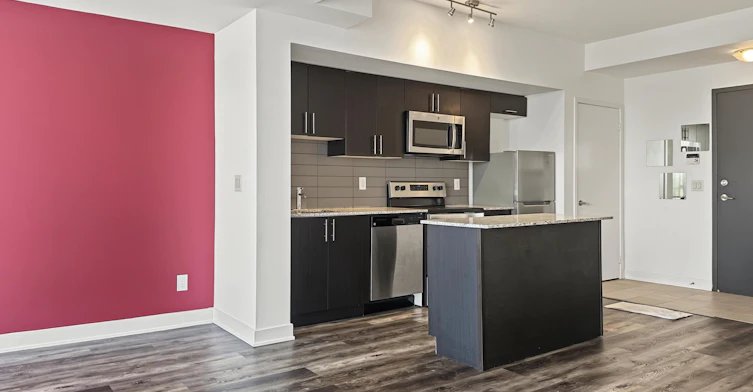 911-11 Superior Avenue, Toronto, ON, M8V 0A7 - 4