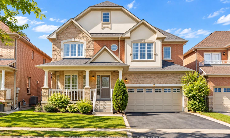 4 Australia Drive