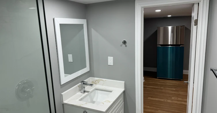 Bsmt-4 Hall Crescent, Brampton, ON, L6X 3J9 - 9