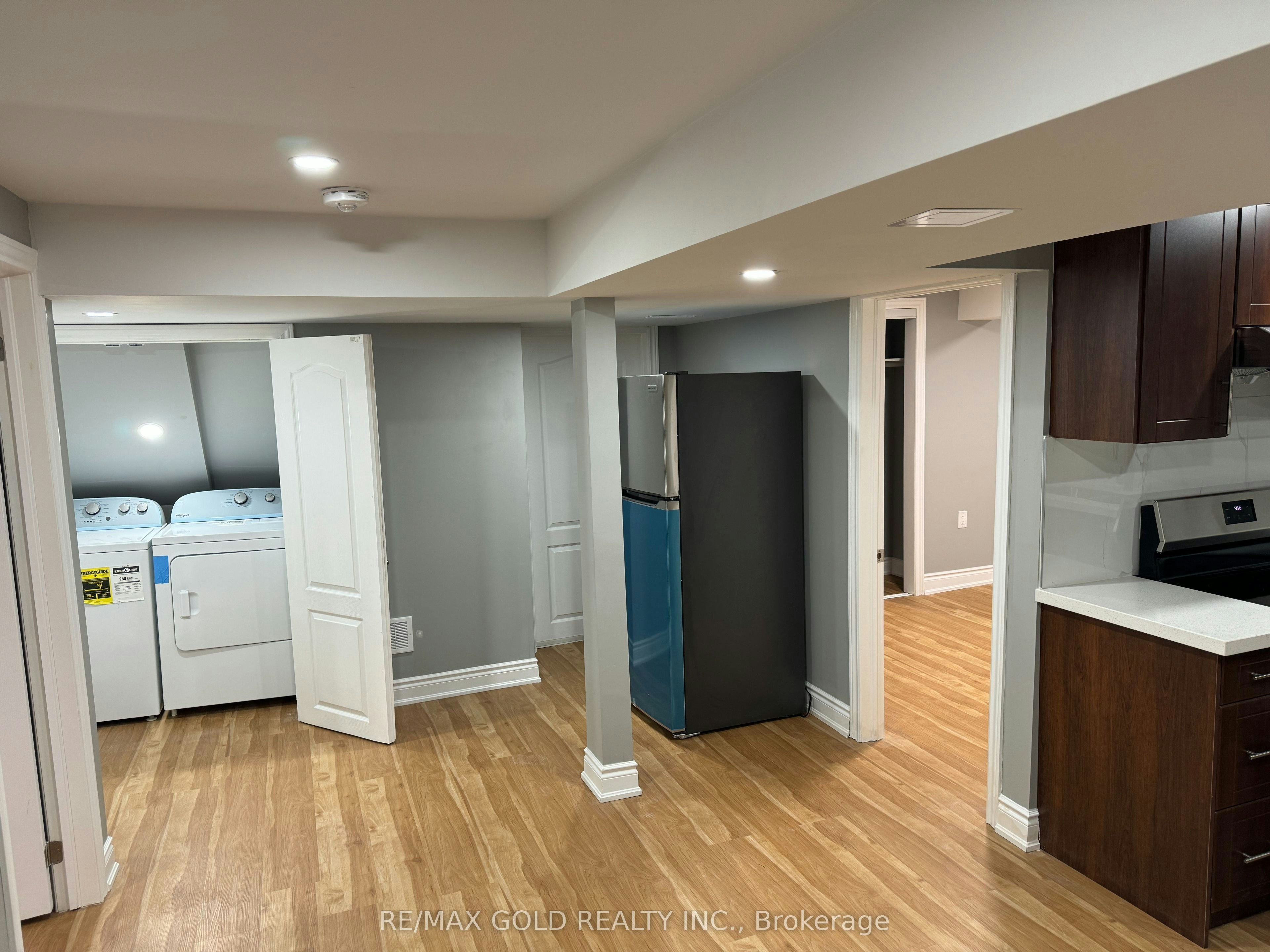 Bsmt-4 Hall Crescent, Brampton, ON, L6X 3J9 - 10