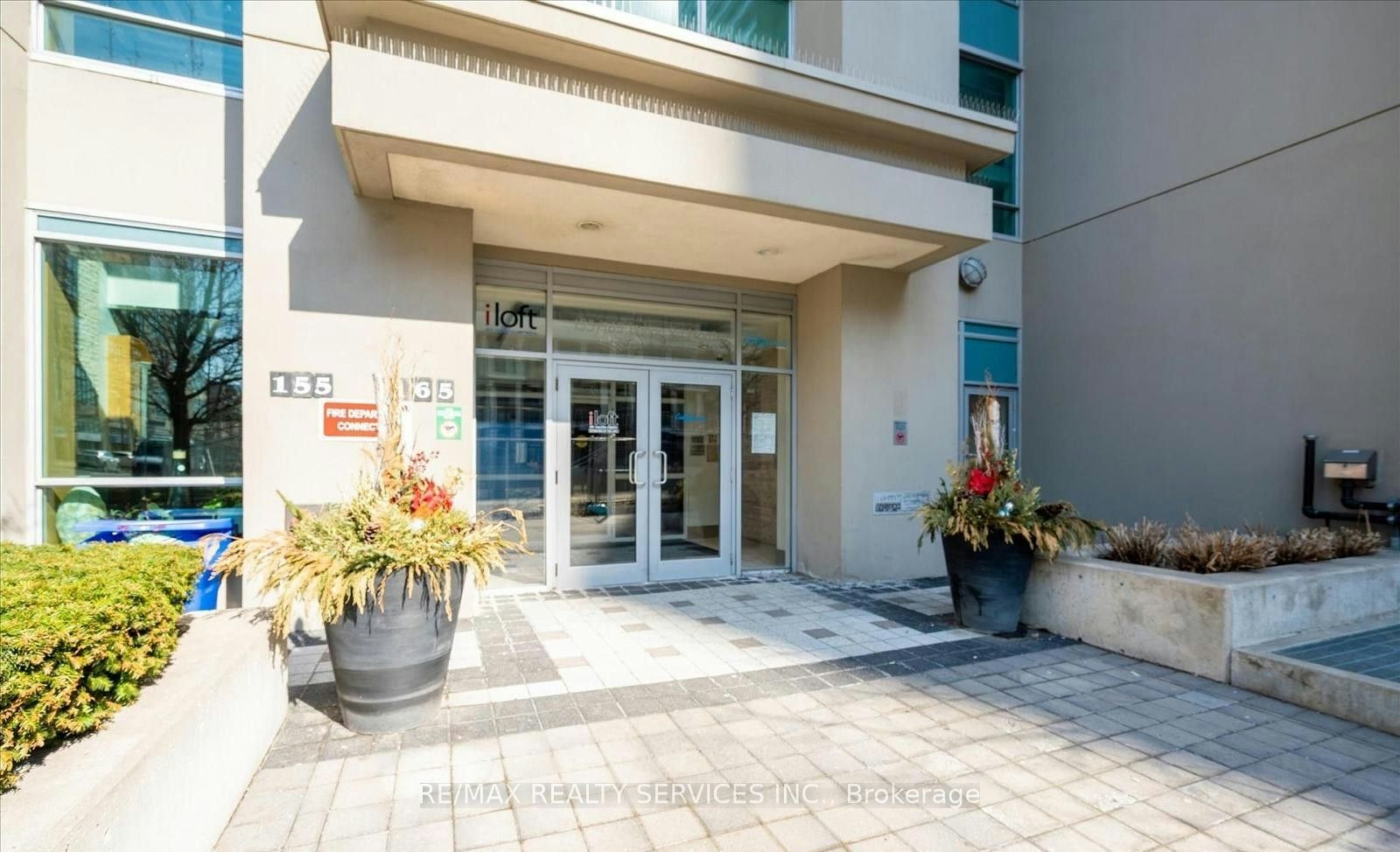 2331-165 Legion Road N, Toronto, ON, M5Y 0B3 - 2