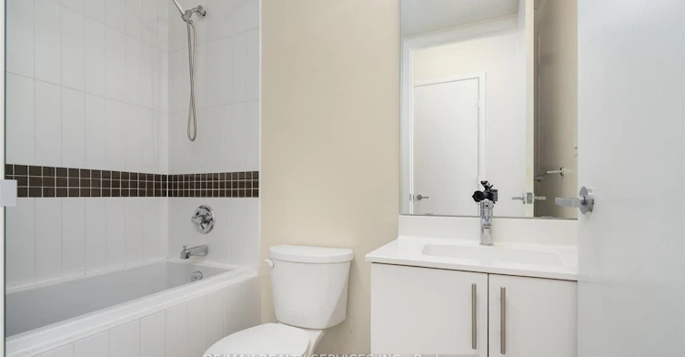 2331-165 Legion Road N, Toronto, ON, M5Y 0B3 - 14
