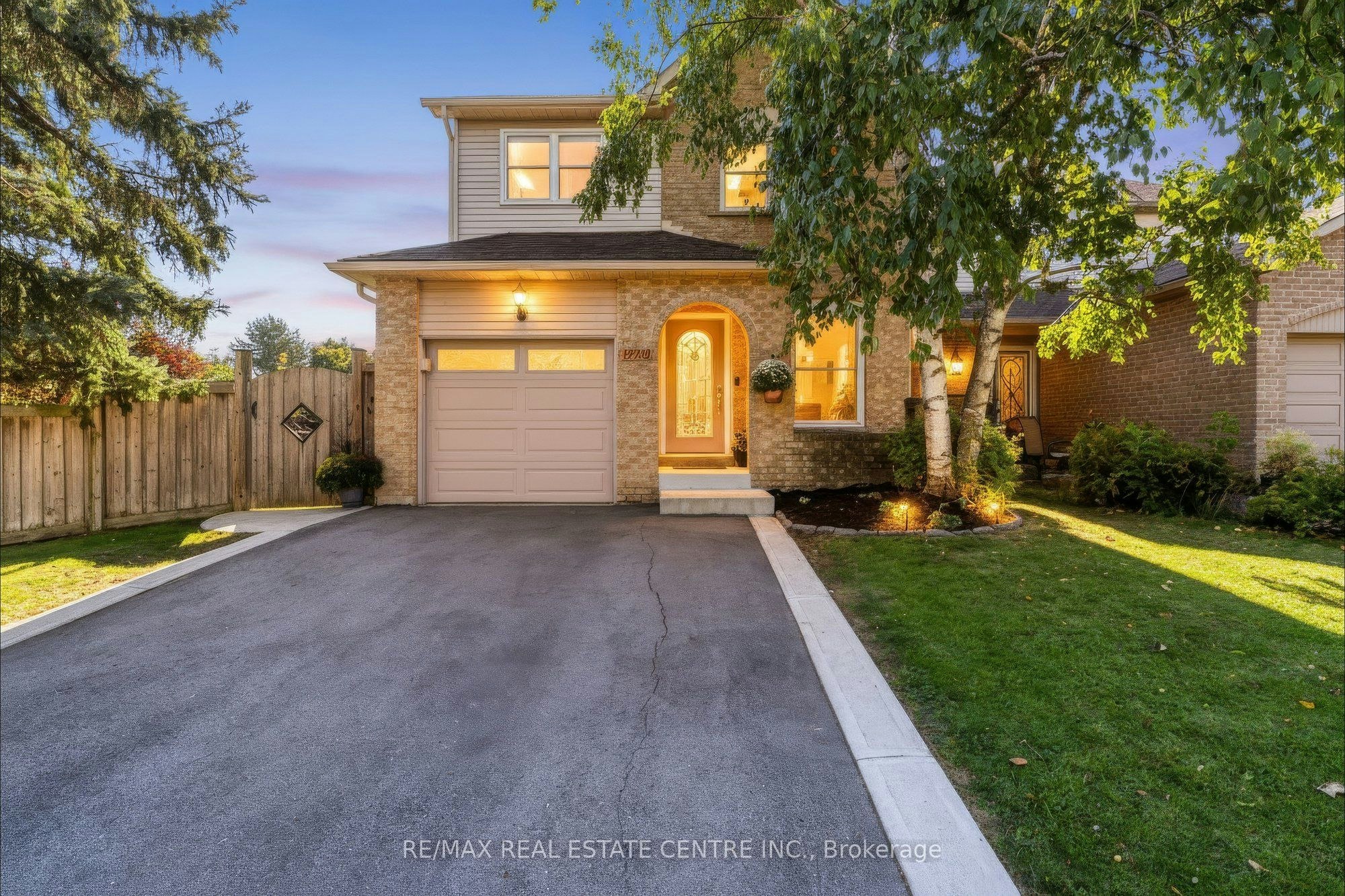 220 Harvest Drive, Milton, ON, L9T 4T3