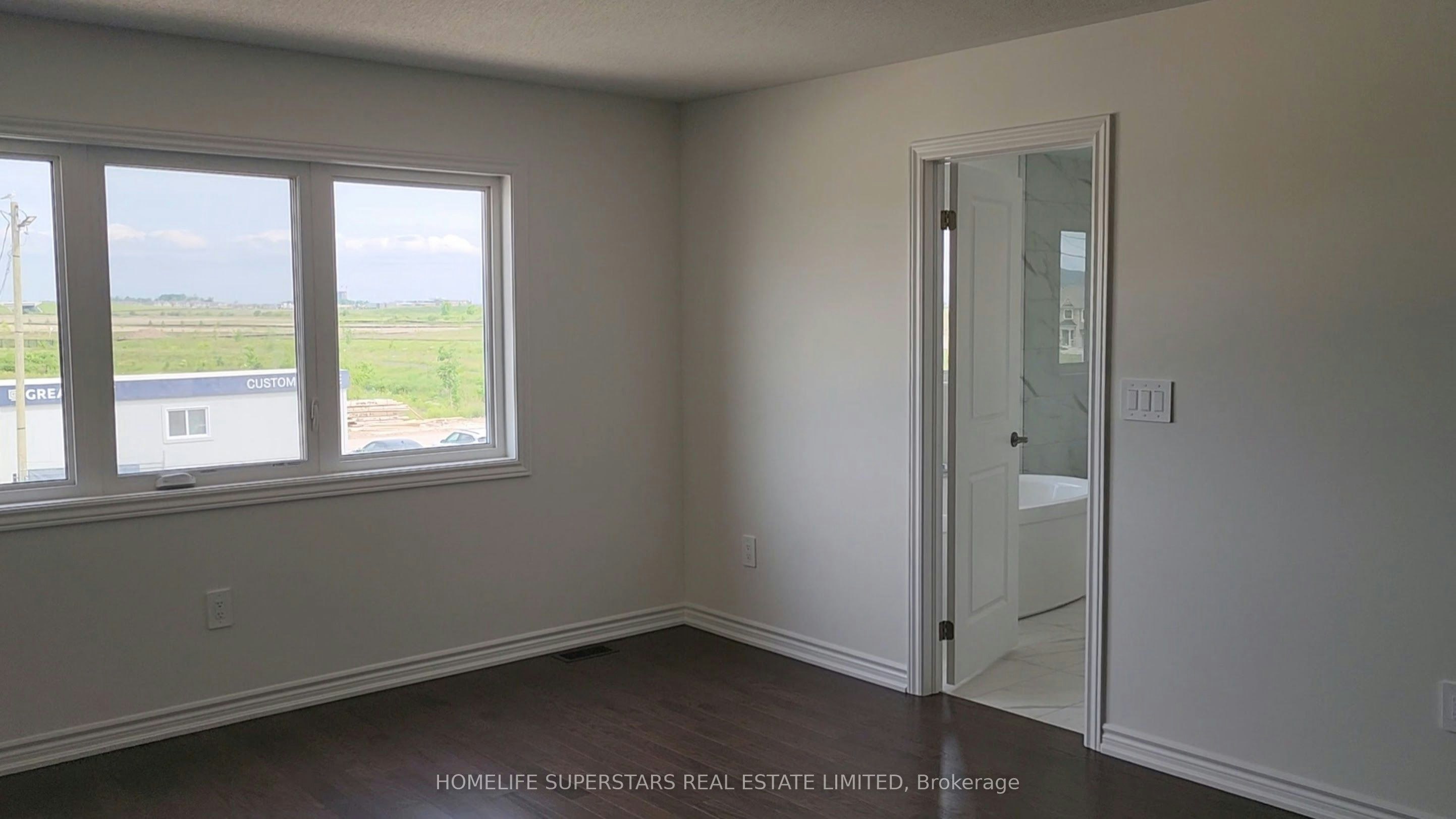 1499 Kitchen Court N, Milton, ON, L9E 1Y8 - 11