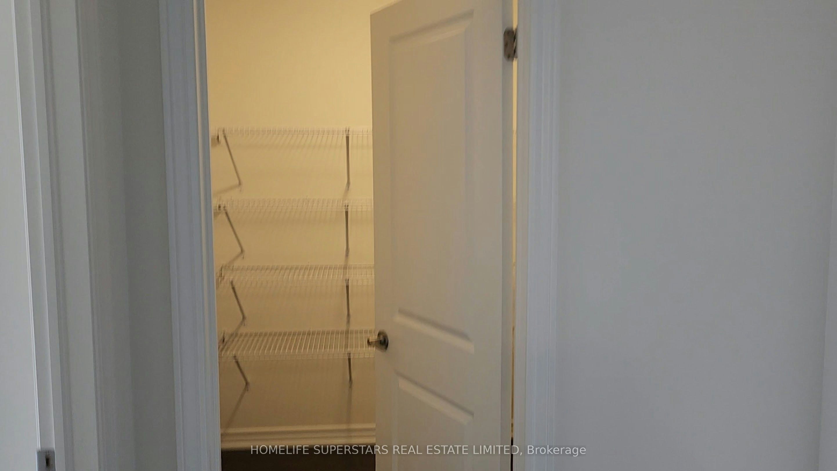 1499 Kitchen Court N, Milton, ON, L9E 1Y8 - 16