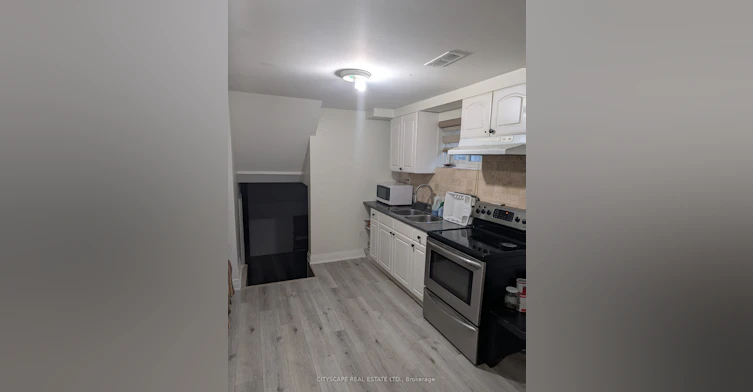 6393 Chaumont Crescent, Mississauga, ON, L5N 2M7 - 4