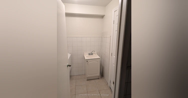 6393 Chaumont Crescent, Mississauga, ON, L5N 2M7 - 7
