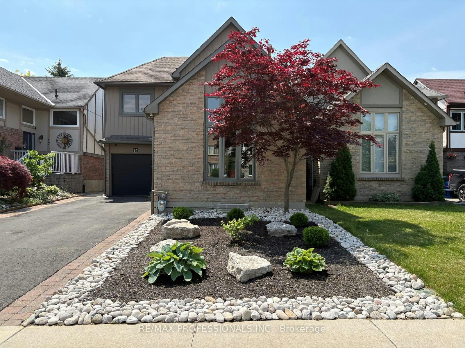 Lower-19 Elmbrook Crescent, Toronto, ON, M9C 5B2 - 2