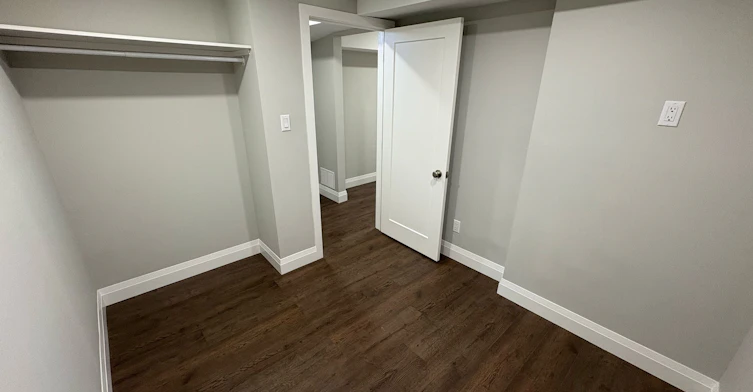 Lower-19 Elmbrook Crescent, Toronto, ON, M9C 5B2 - 14