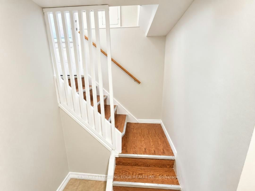 Lower Level-28 Eringate Drive, Toronto, ON, M9C 3Y7 - 7