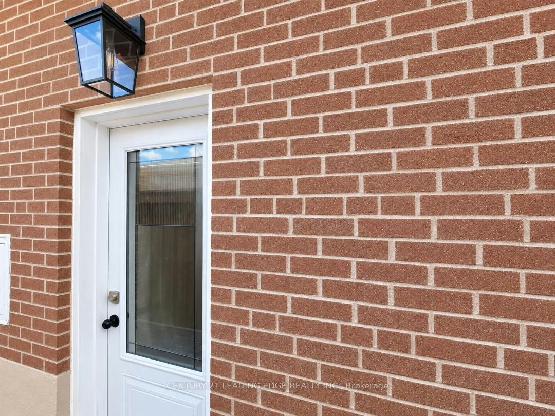 Lower Level-28 Eringate Drive, Toronto, ON, M9C 3Y7 - 4
