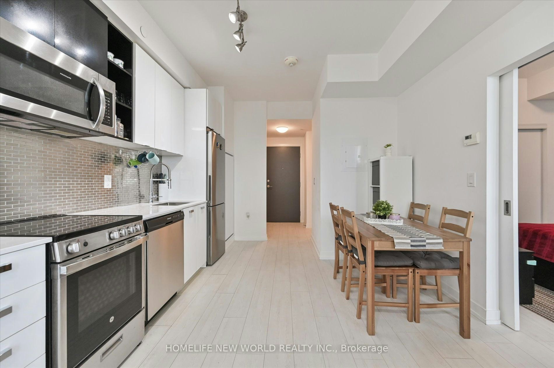 312#-10 De Boers Drive, Toronto, ON, M3J 0L6 - 10