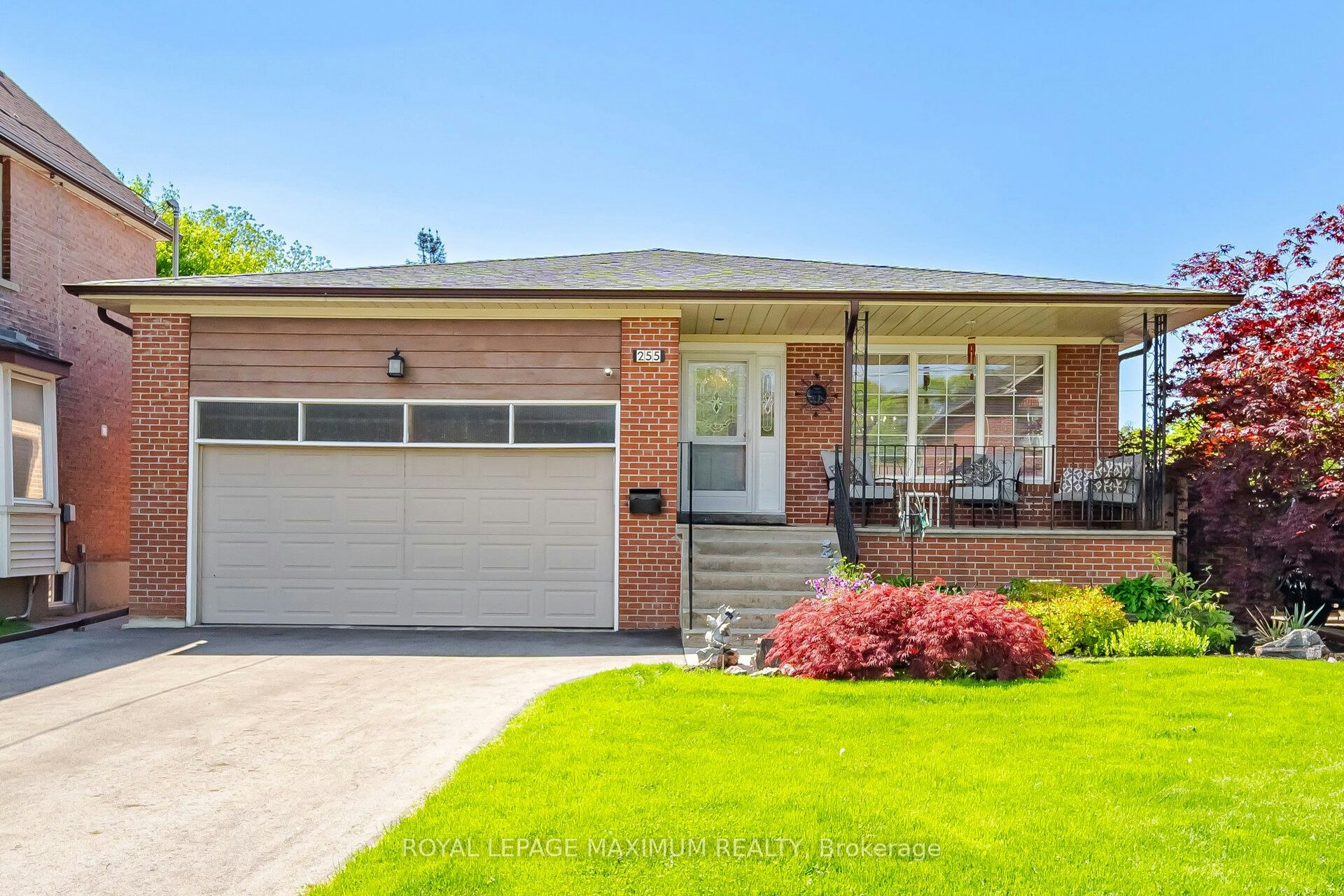 255 John Street, Toronto, ON, M9N 1K1