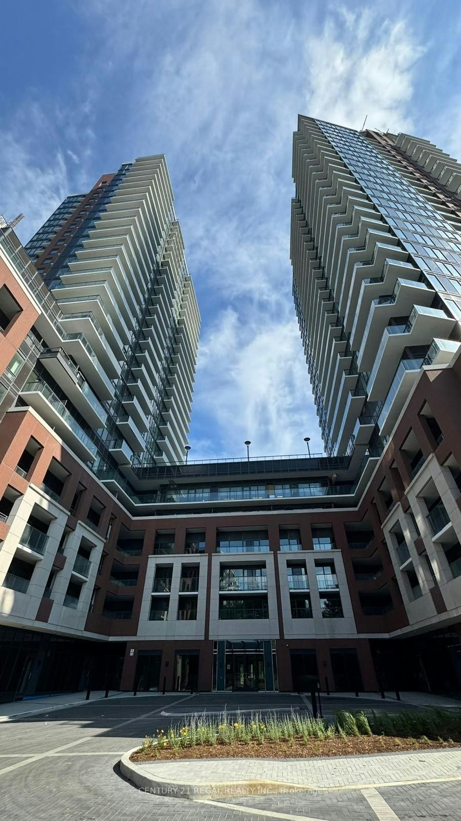 2307-4010 Eglinton Avenue W, Toronto, ON, M9A 0G5