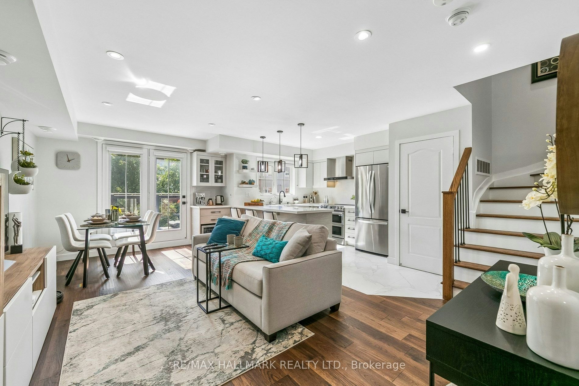 5-19 Hays Boulevard, Oakville, ON, L6H 0H8