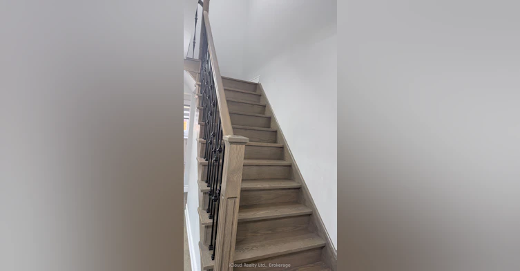 7050 Black Walnut Trail, Mississauga, ON, L5N 7N6 - 5