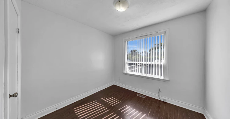 Main-147 Vodden Street E, Brampton, ON, L6V 1M6 - 17