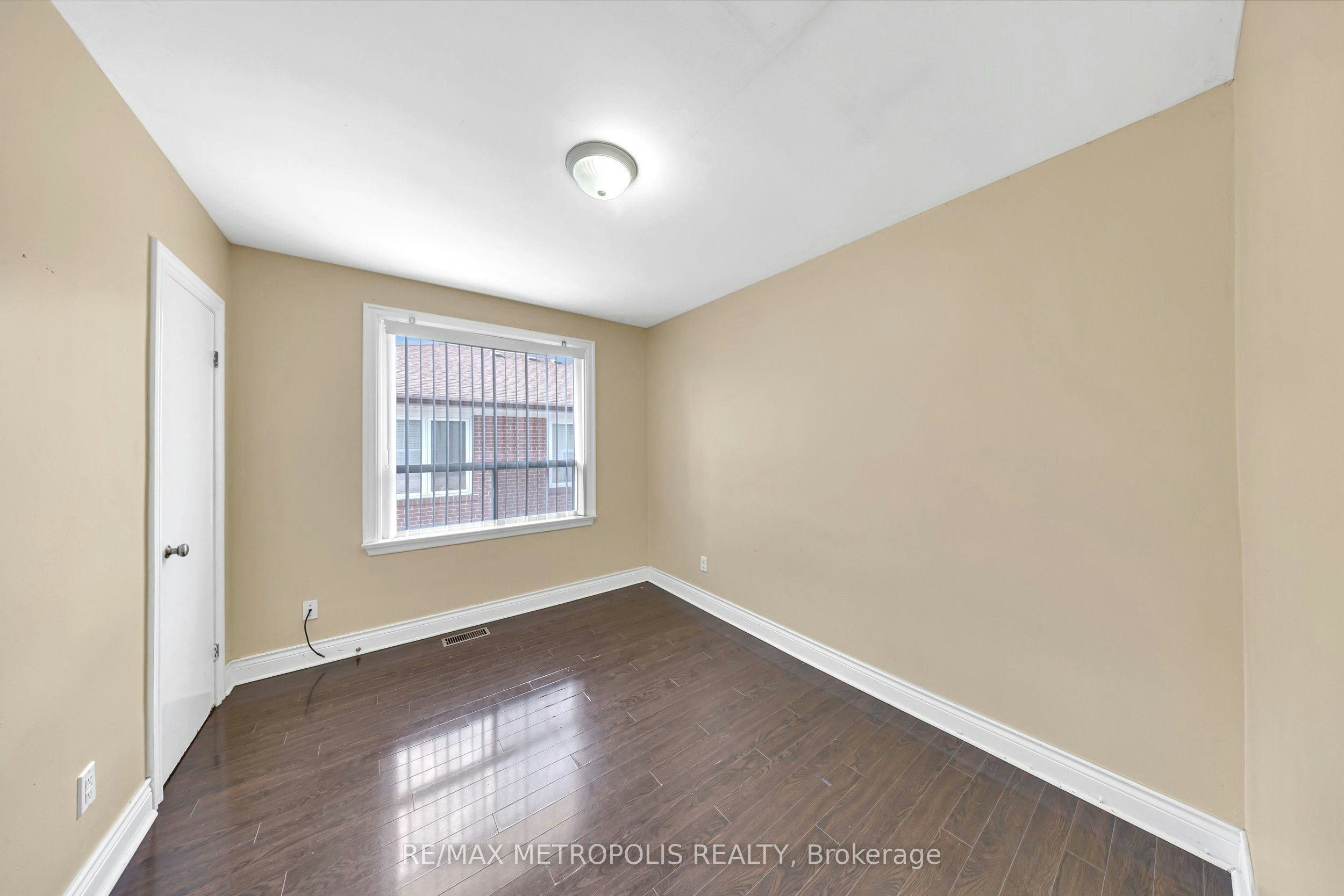 Main-147 Vodden Street E, Brampton, ON, L6V 1M6 - 13