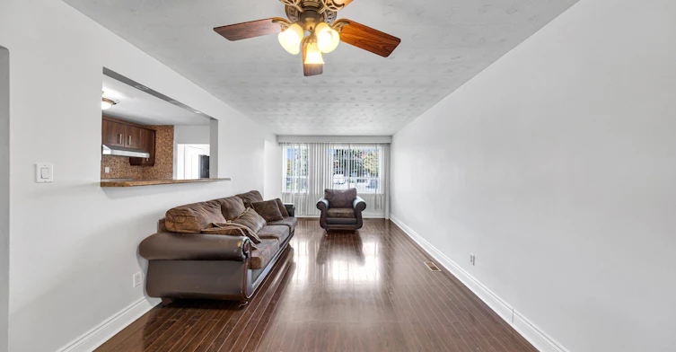 Main-147 Vodden Street E, Brampton, ON, L6V 1M6 - 9