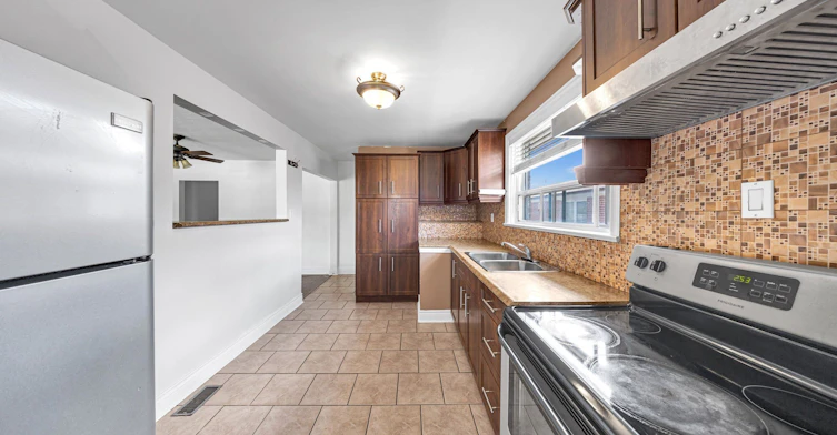 Main-147 Vodden Street E, Brampton, ON, L6V 1M6 - 6